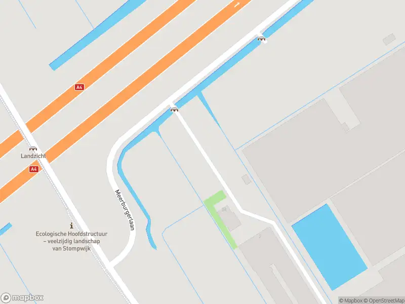 Ambulance met grote spoed naar de Stompwijkseweg in Leidschendam