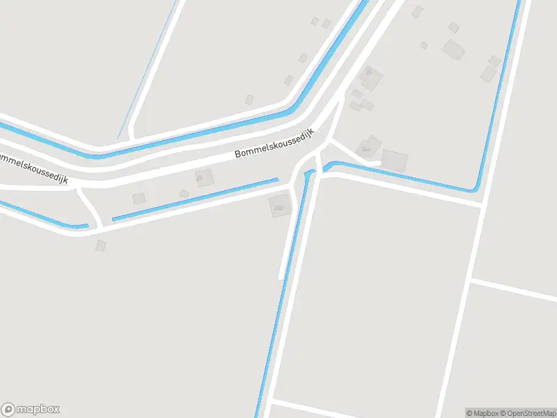 Ambulance met grote spoed naar de Bommelskoussedijk in Klaaswaal