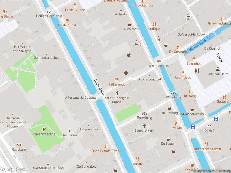Ambulance met gepaste spoed naar de Nieuwstraat in Delft