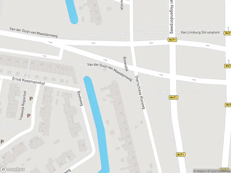 Ambulance met gepaste spoed naar de Overschiese Kleiweg in Rotterdam