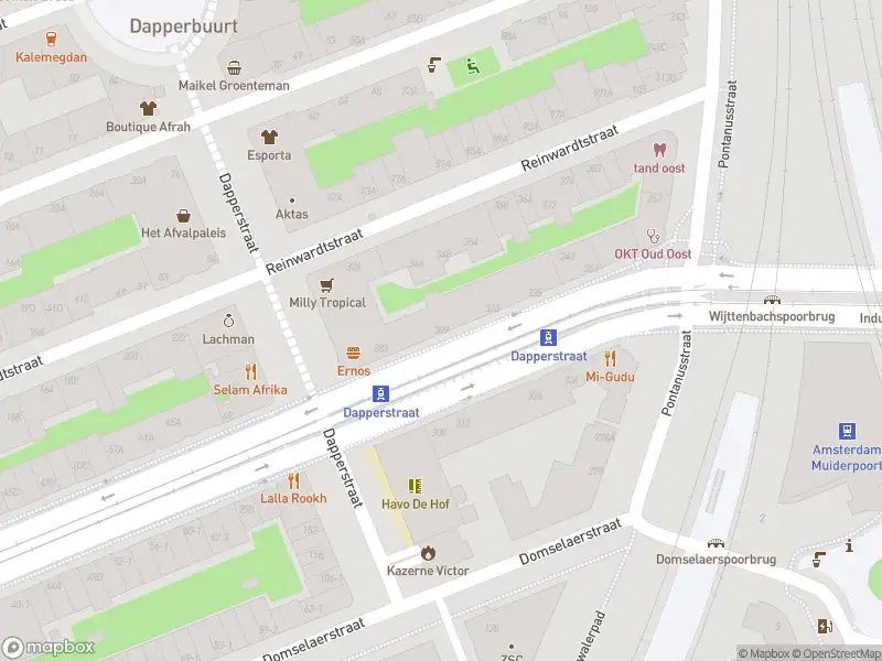 Traumahelikopter met grote spoed naar de Wijttenbachstraat in Amsterdam