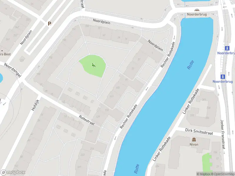 Ambulance met grote spoed naar de Rechter Rottekade in Rotterdam