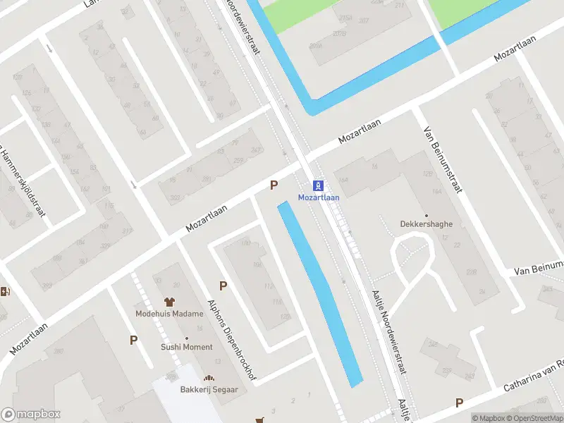 Politie met grote spoed naar de Alphons Diepenbrockhof in 's-Gravenhage vanwege ongeval met letsel