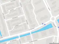 Ambulance met grote spoed naar de Vondellaan in Capelle aan den IJssel