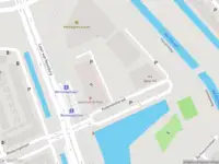 Ambulance met grote spoed naar de Kiekendiefstraat in 's-Gravenhage