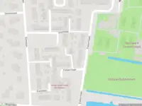 Ambulance met grote spoed naar de Esdoornlaan in Dordrecht