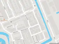 Ambulance met gepaste spoed naar de Mauritsstraat in Capelle aan den IJssel