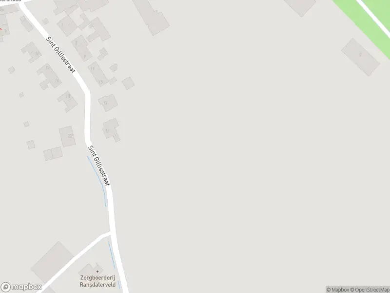 Brandweer met grote spoed naar de Ransdalerstraat in Ransdaal vanwege voertuigbrand