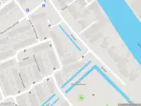 Ambulance met gepaste spoed naar de Helena Verburgstraat in Leiden