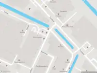 Ambulance met grote spoed naar de Vlechtbaan in Leiderdorp