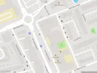 Ambulance met grote spoed naar de Van Hogendorplaan in Vlaardingen