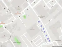 Ambulance met grote spoed naar de Leliestraat in Naaldwijk