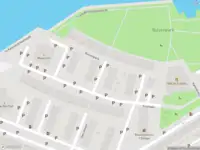Ambulance met grote spoed naar de Sterappelhof in Rotterdam