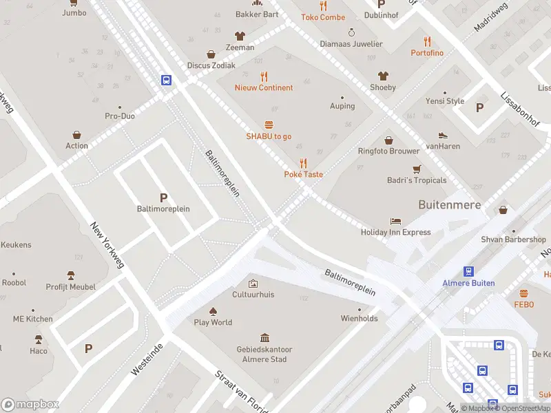 Brandweer met gepaste spoed naar de Baltimoreplein in Almere