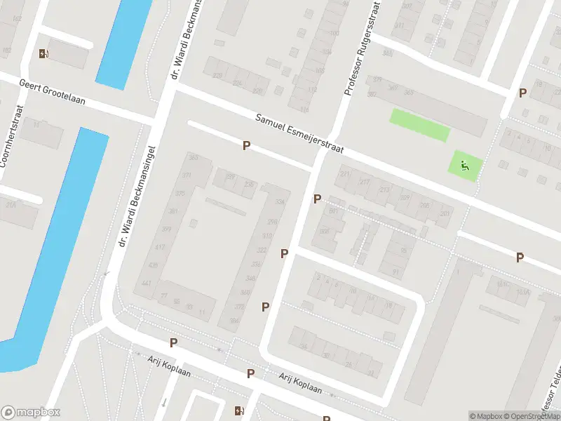 Ambulance met grote spoed naar de Prof. Rutgersstraat in Vlaardingen
