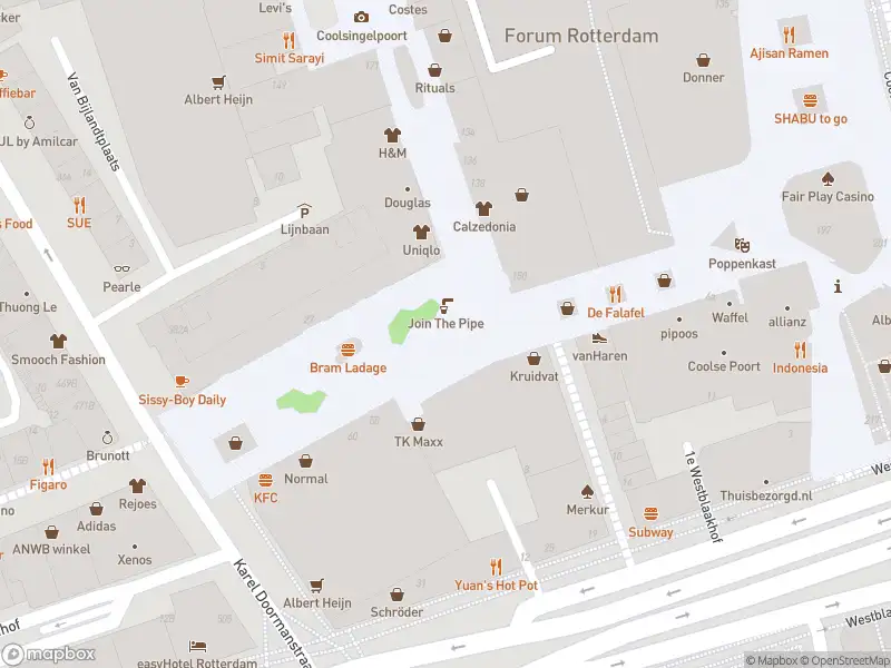 Brandweer met grote spoed naar de Binnenwegplein in Rotterdam