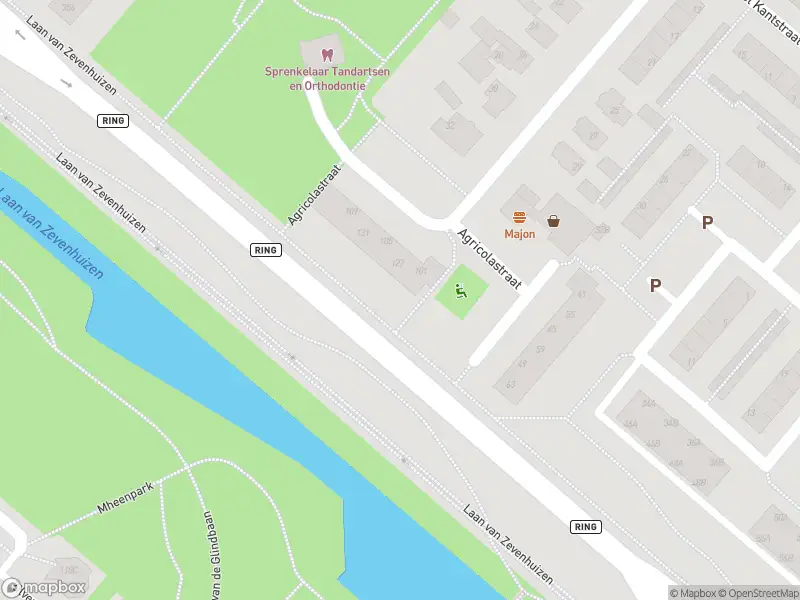 Politie naar de Sluisoordlaan in Apeldoorn vanwege aanrijding met letsel