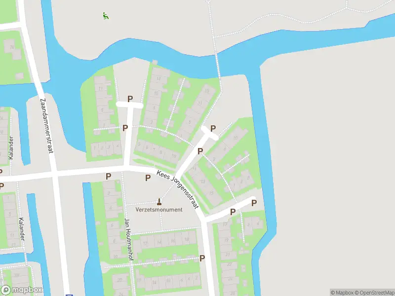 Ambulance met gepaste spoed naar de Wim Binkenhof in Wormer