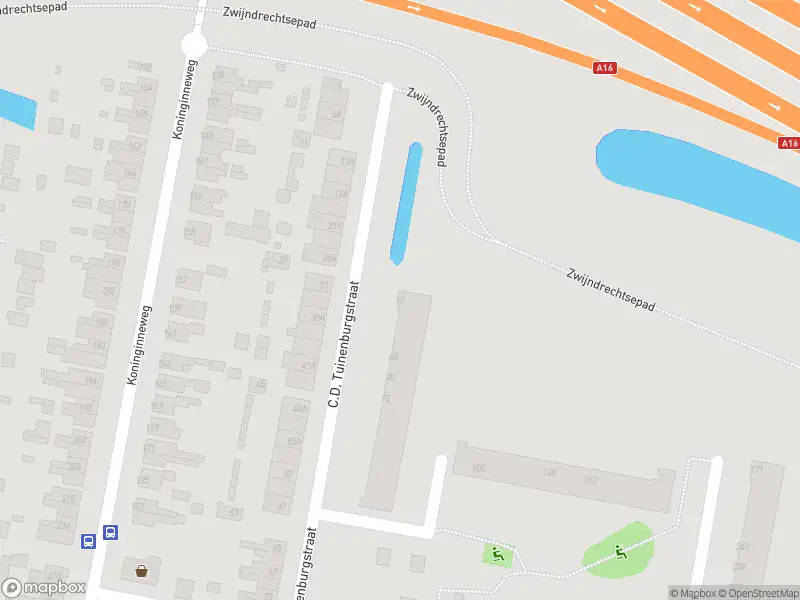 Ambulance met gepaste spoed naar de C.D.Tuinenburgstraat in Rotterdam