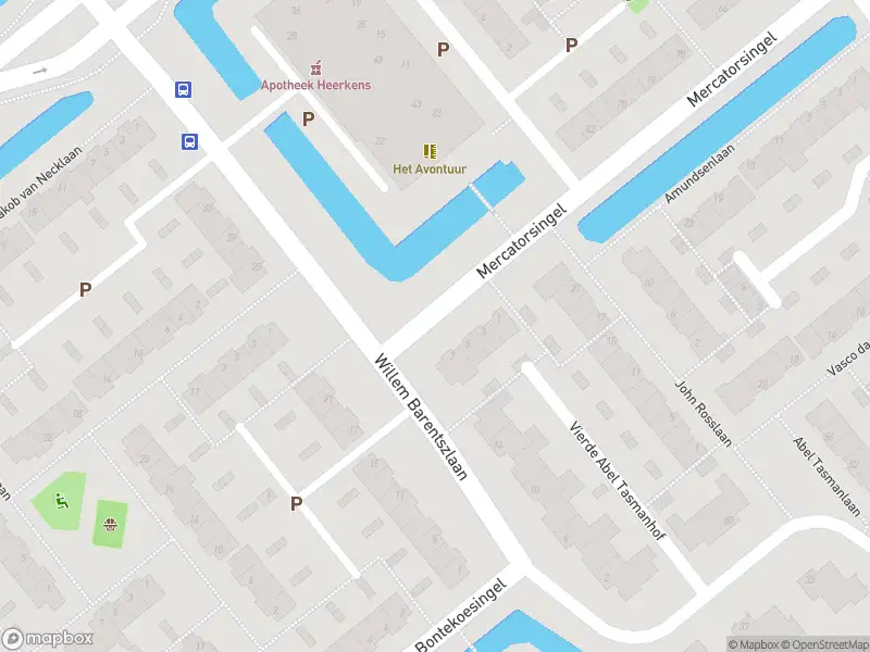 Ambulance met grote spoed naar de Willem Barentszlaan in Gouda