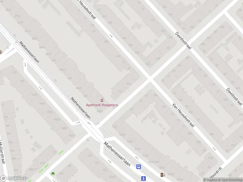 Ambulance met grote spoed naar de Gerrit Jan Mulderstraat in Rotterdam