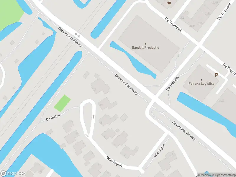 Brandweer met grote spoed naar de Communicatieweg in Heemskerk vanwege een buitenbrand