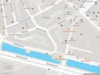 Ambulance met gepaste spoed naar de Nieuwe Hilstraat in Dordrecht