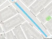 Ambulance met grote spoed naar de Kapteynstraat in Leiden