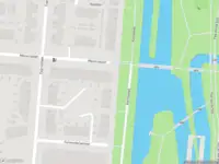 Ambulance met gepaste spoed naar de Korfoepad in Rotterdam