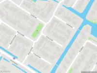 Ambulance met grote spoed naar de Anjerstraat in Waarland