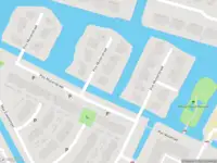 Ambulance met gepaste spoed naar de Pim Mulierstraat in Alphen aan den Rijn