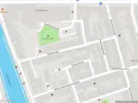 Ambulance met gepaste spoed naar de Bleekstraat in Vlaardingen