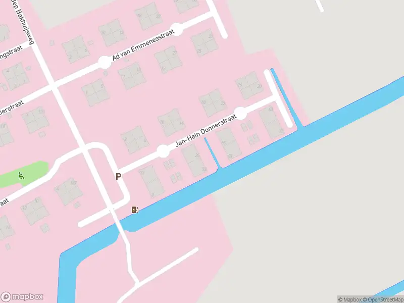 Brandweer met grote spoed naar de Jan-Hein Donnerstraat in 's-Gravenhage vanwege steekincident