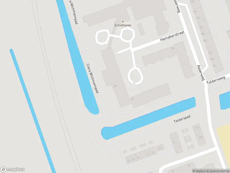 Ambulance met grote spoed naar de Hamakerstraat in Rotterdam