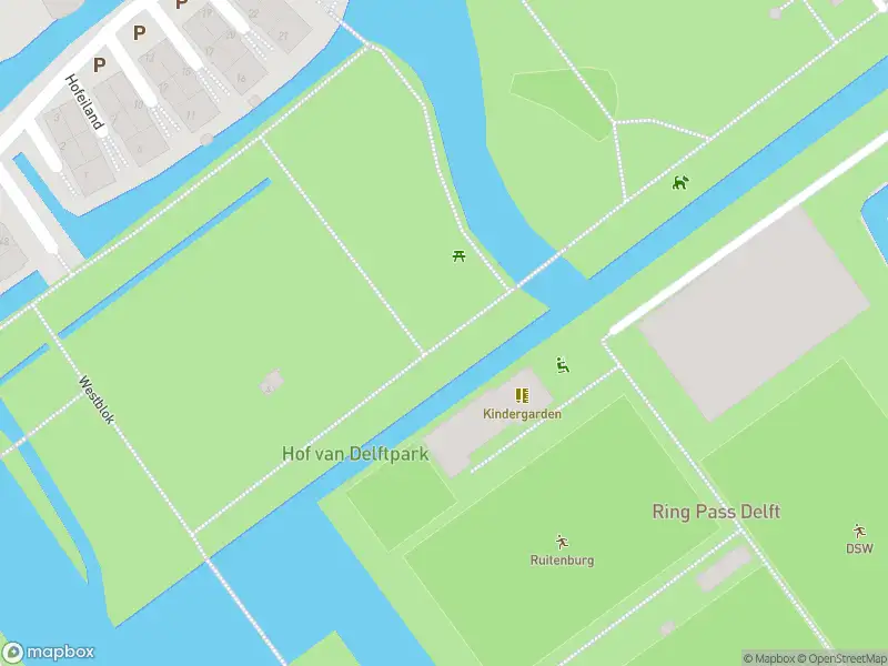 Ambulance met grote spoed naar de Van Foreestweg in Delft