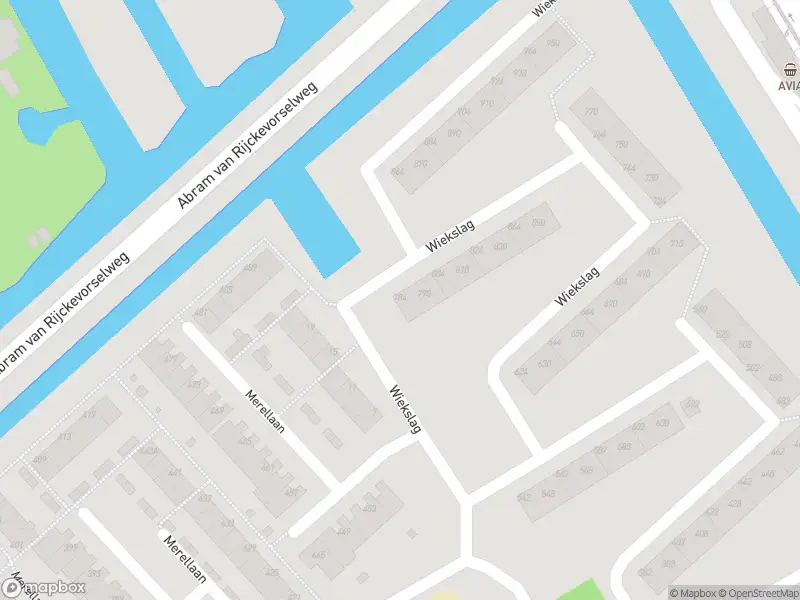 Ambulance met grote spoed naar de Wiekslag in Capelle aan den IJssel