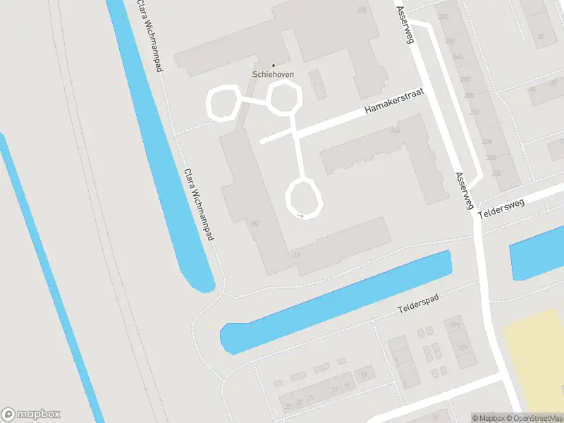 Ambulance met gepaste spoed naar de Hamakerstraat in Rotterdam