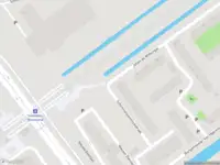 Ambulance met grote spoed naar de Johan de Wittsingel in Schiedam