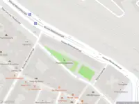 Ambulance met grote spoed naar de Nieuwe Westerdokstraat in Amsterdam