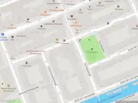 Ambulance met grote spoed naar de Borgerstraat in Amsterdam