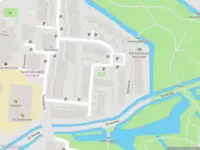 Ambulance met gepaste spoed naar de Zwenkgras in Leiden