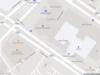 Ambulance met grote spoed naar de Wilhelminaplein in Rotterdam