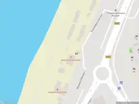 Ambulance naar de Strandafgang Barnaart in Zandvoort vanwege ongeval met letsel