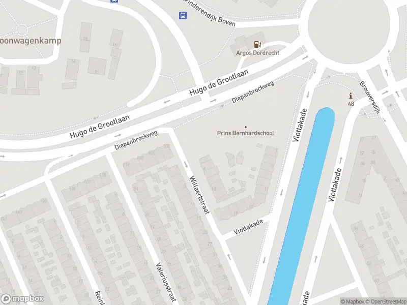 Ambulance met gepaste spoed naar de Willaertstraat in Dordrecht