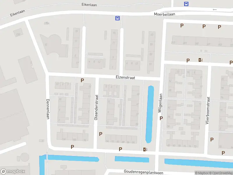 Ambulance met grote spoed naar de Elzenstraat in Alphen aan den Rijn