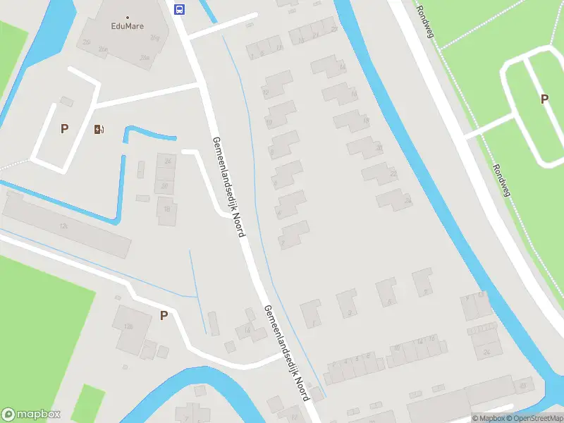 Ambulance met gepaste spoed naar de Gemeenlandsedijk Noord in Geervliet