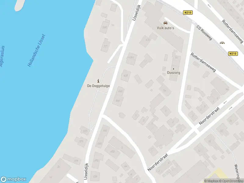 Ambulance met grote spoed naar de IJsseldijk in Krimpen aan den IJssel