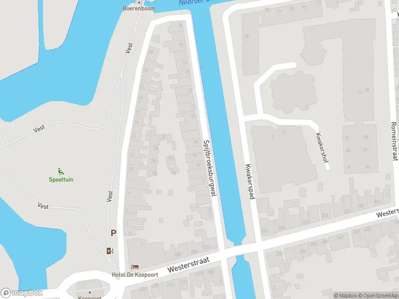 Ambulance met grote spoed naar de Spijtbroeksburgwal in Enkhuizen