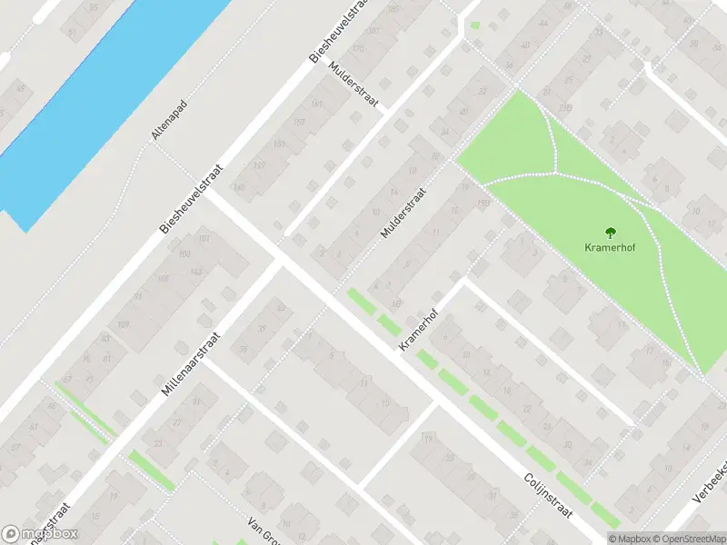 Ambulance met grote spoed naar de Mulderstraat in Hoofddorp