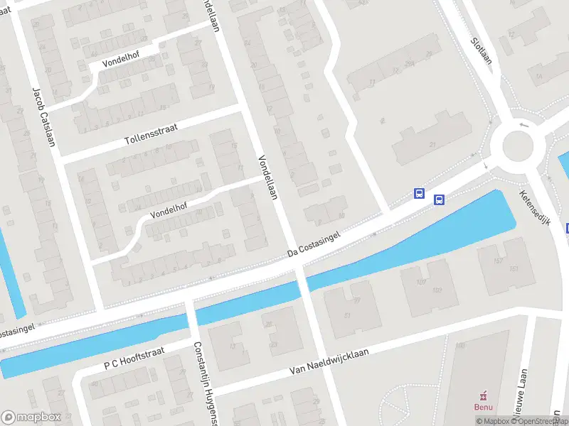 Brandweer met grote spoed naar de Da Costasingel in Capelle aan den IJssel vanwege gebouwbrand